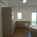 Apartment Belapartman *